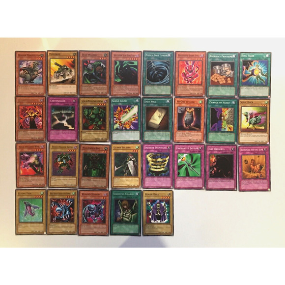 Yu-Gi-Oh! 93 X Card Lot [English W/Few Foreign Language, 1996] See Description - Picture 3 of 3